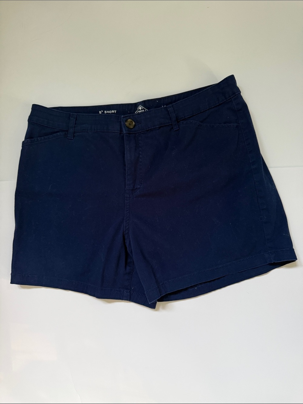 St. John's Bay Size 14 Navy Blue Women's 5” Shorts